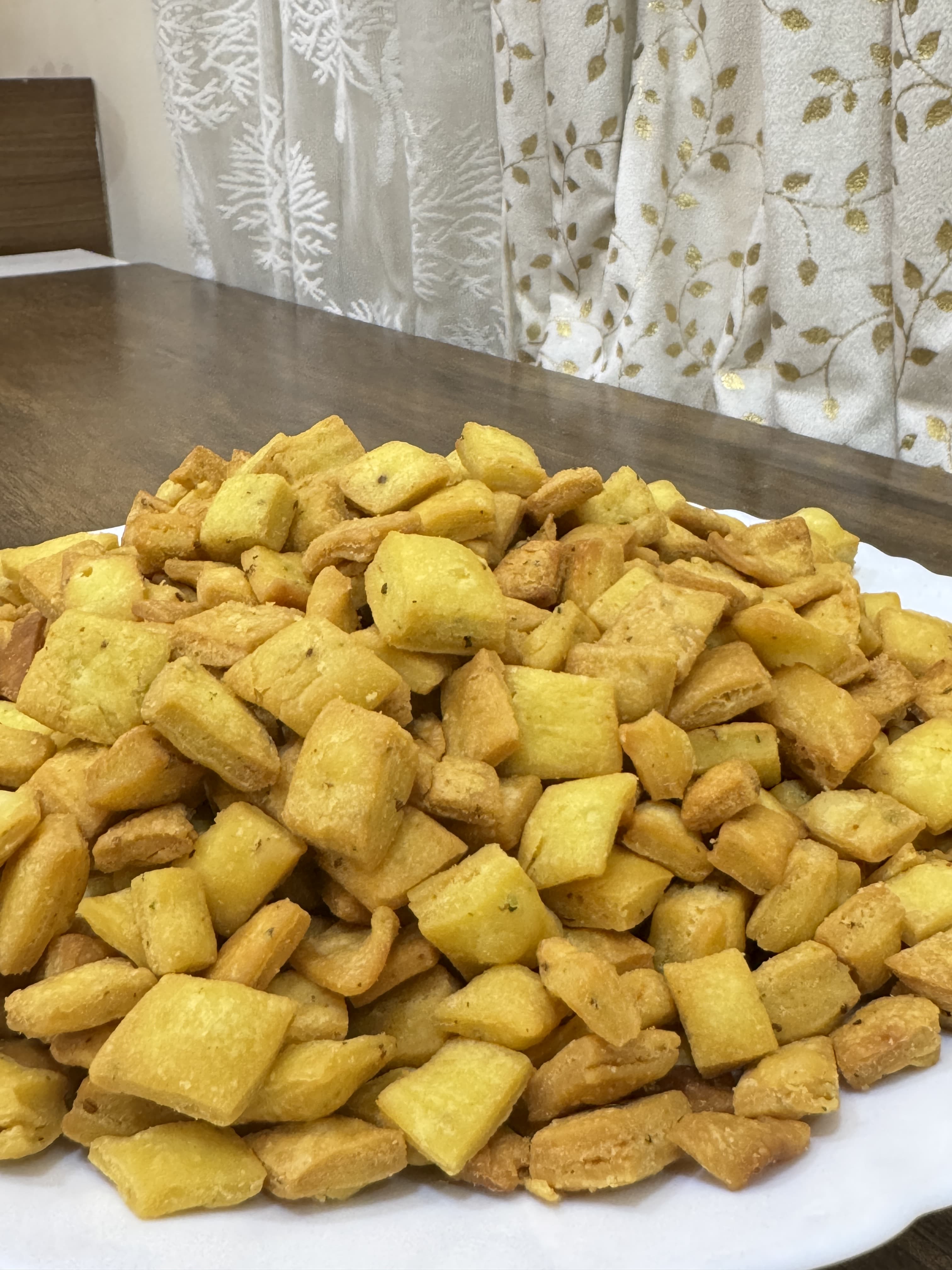 Sweet Shankarpali